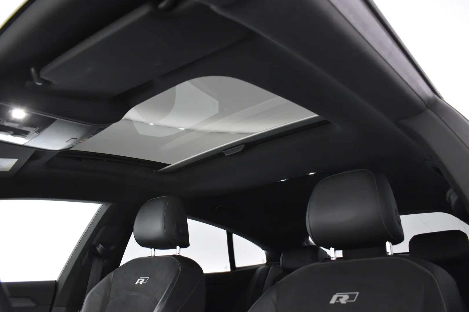 Car Image - 2pai29HWUP5X9I6TNGUslb