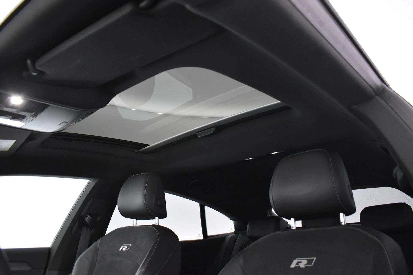 Car Image - 2pai29HWUP5X9I6TNGUslb