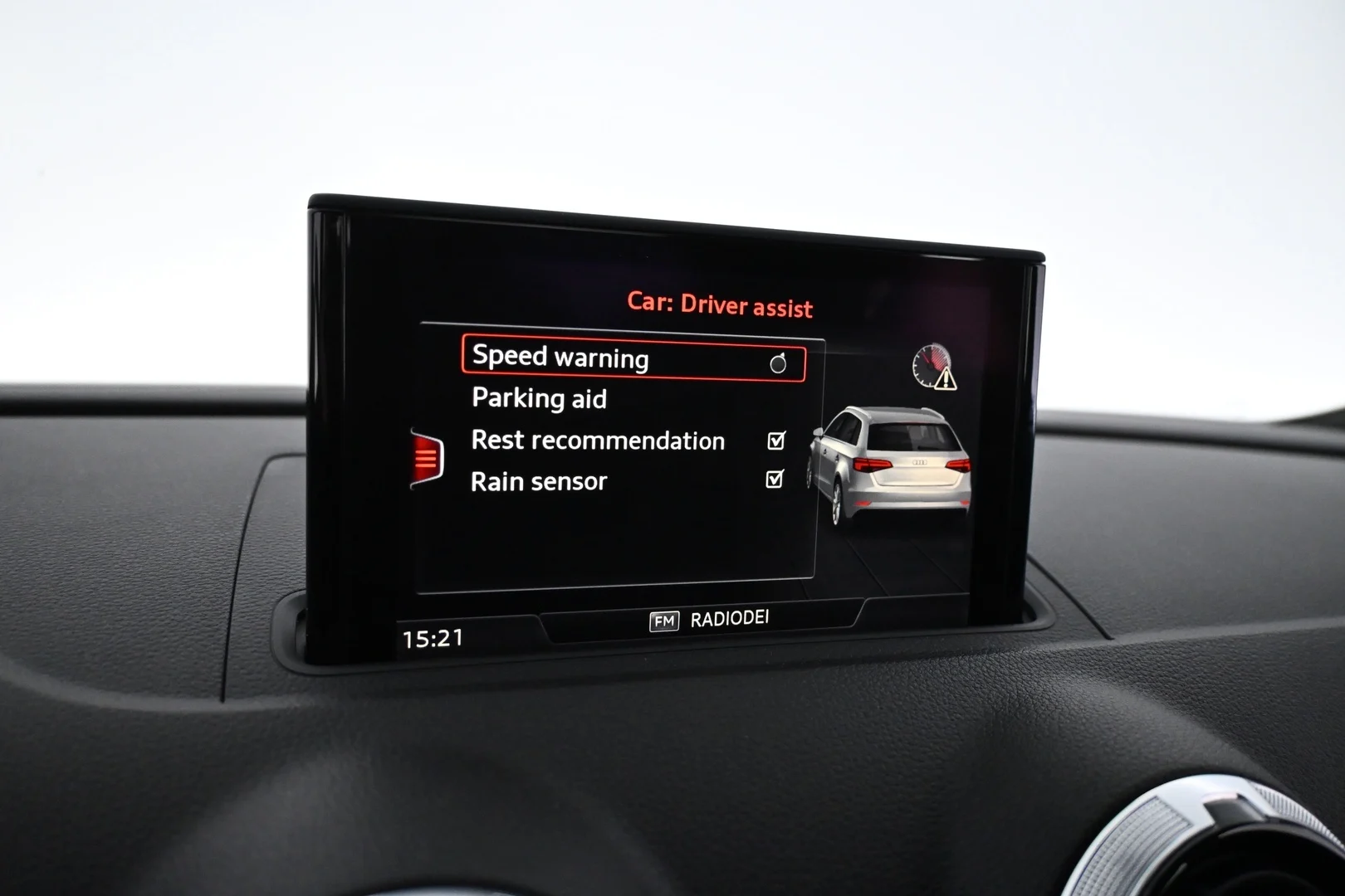 Car Image - 5Qy7dAXEE9prWql778Oore