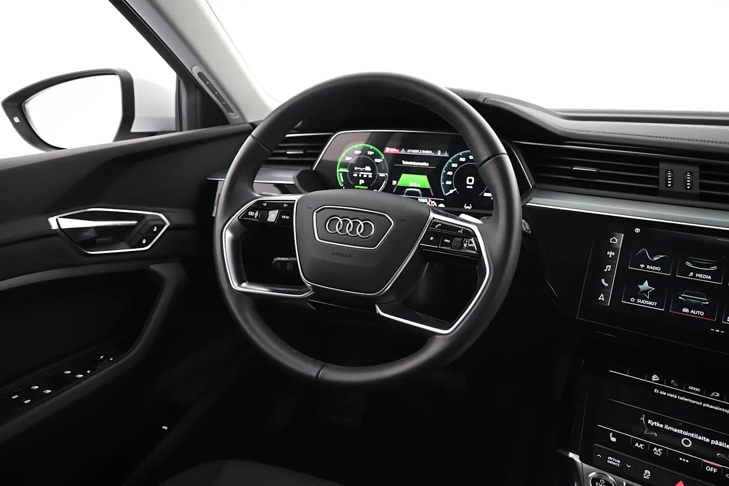 Car Image - 0cIK9AyctBKVLUmVHoLGu