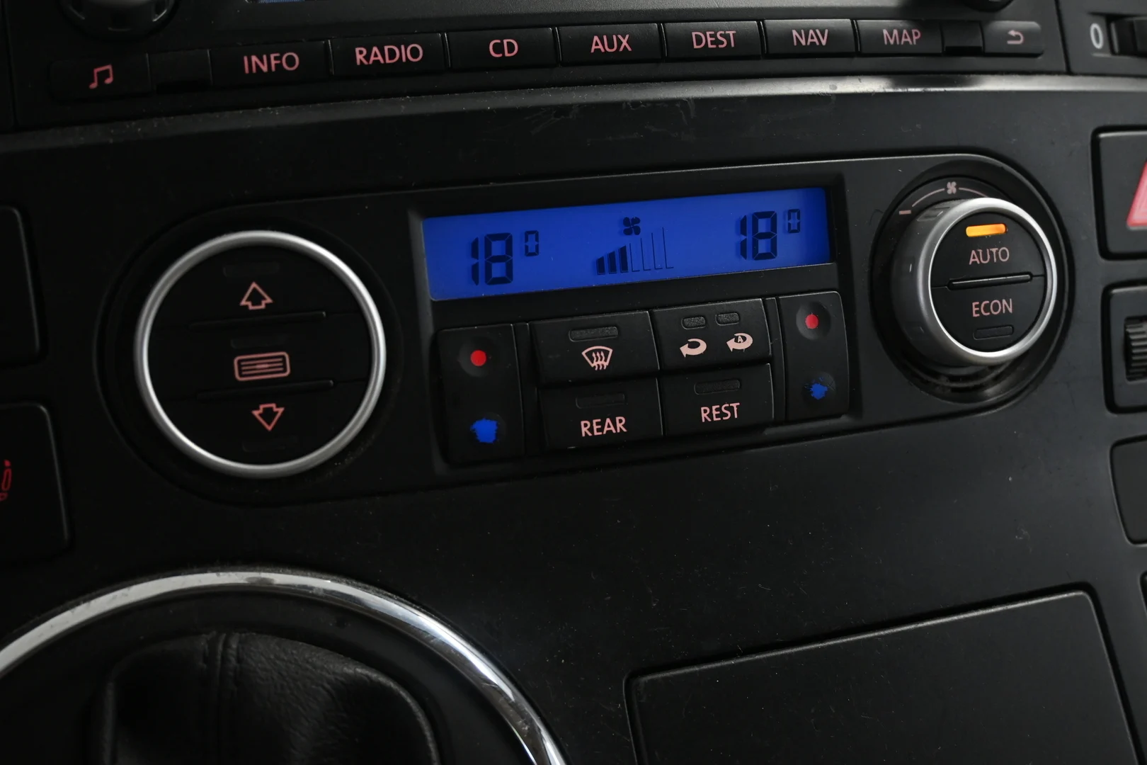Car Image - 7LkwnFZUt6aSvB44ZIvJX5