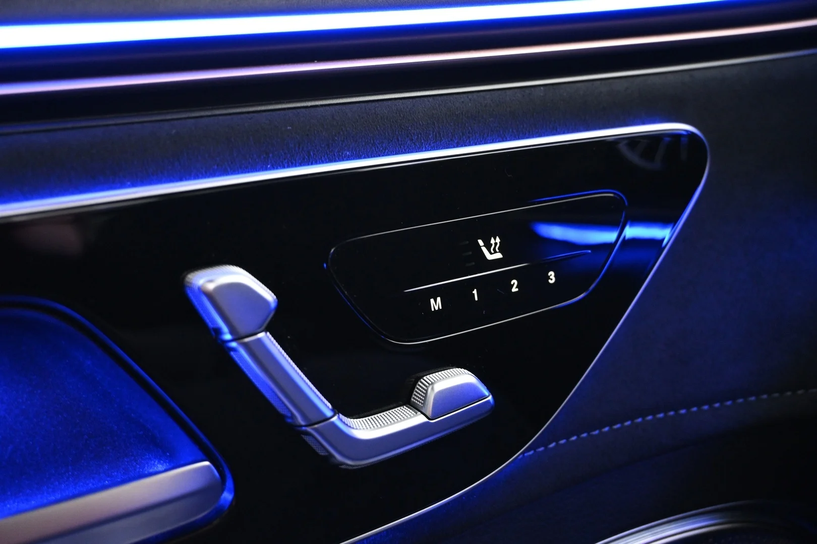 Car Image - 7ell4vu5gUs8ihg2H1iz1F