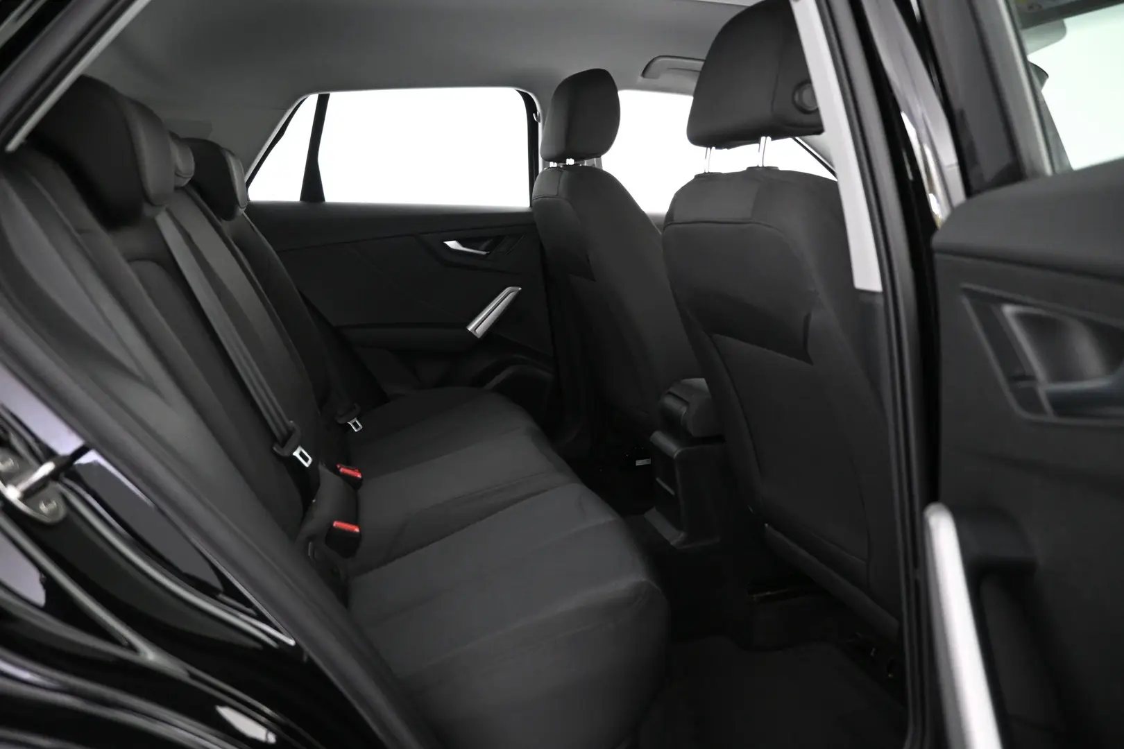 Car Image - 5QgoLNcioxKUQHyGHKXy4b