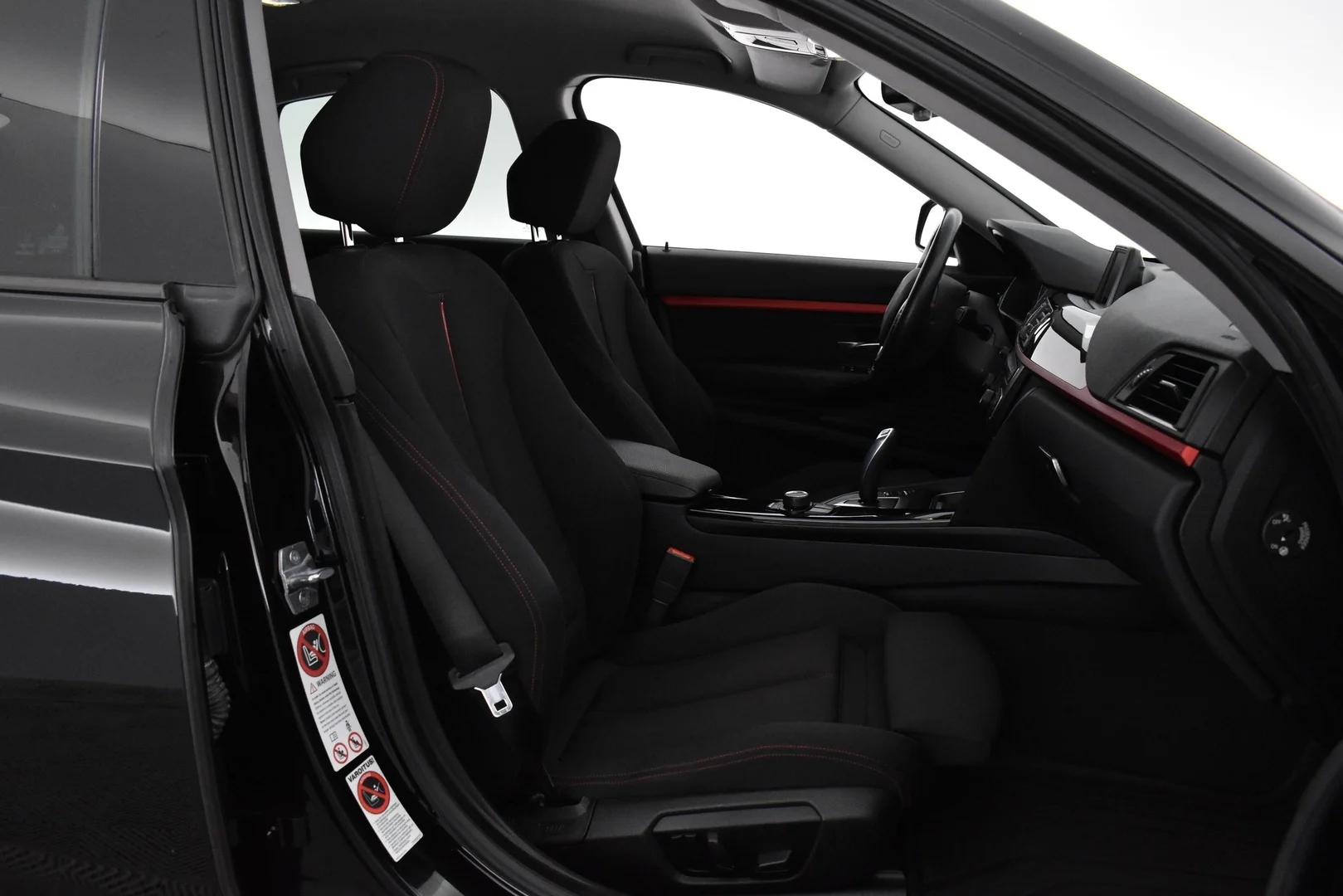 Car Image - 64qHl7rhOh0nhrD94tAXU5