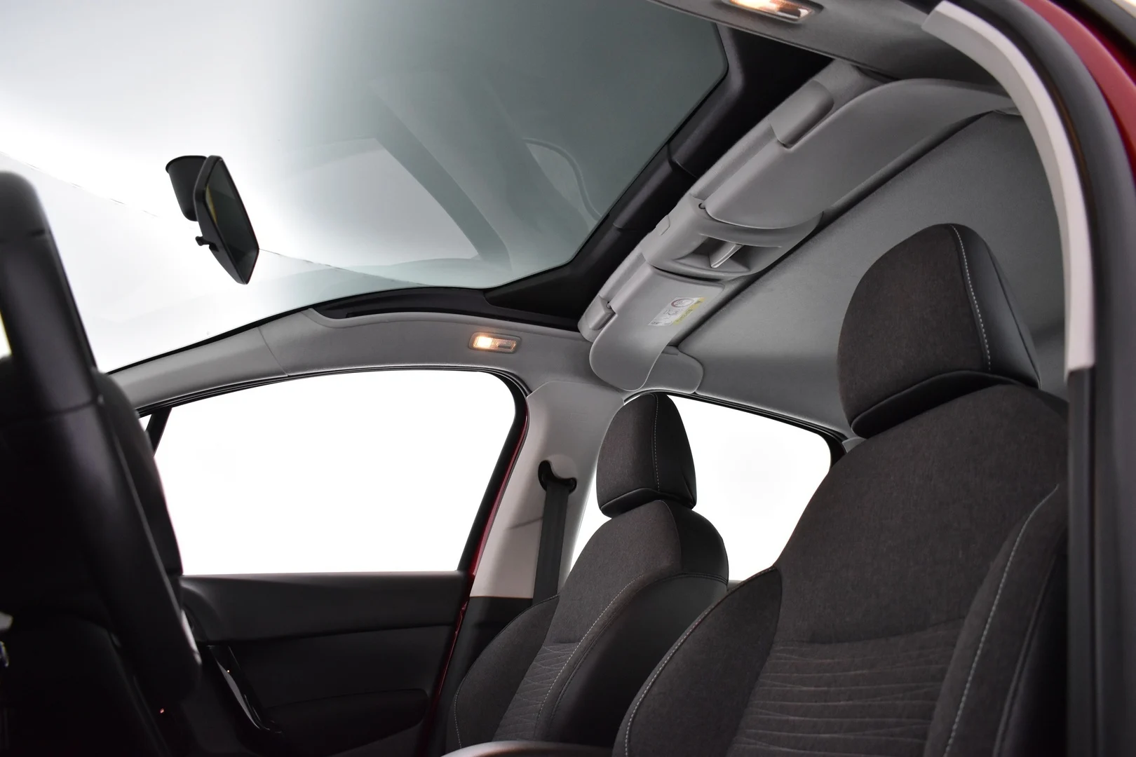 Car Image - 7wF0M4WFVM83BIVO219Uye