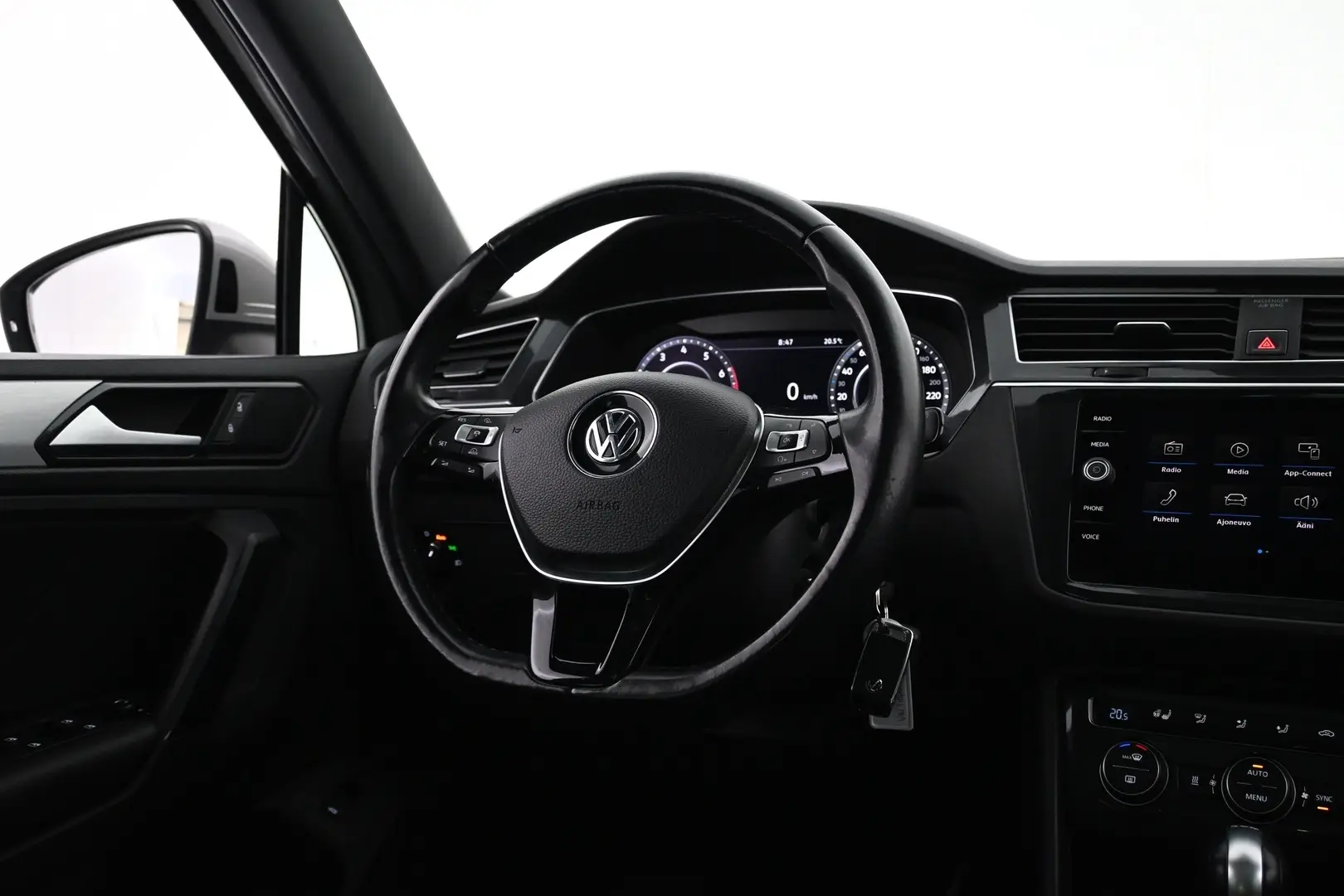 Car Image - 7sNFfPPvEw5ehHgVNhtqXg