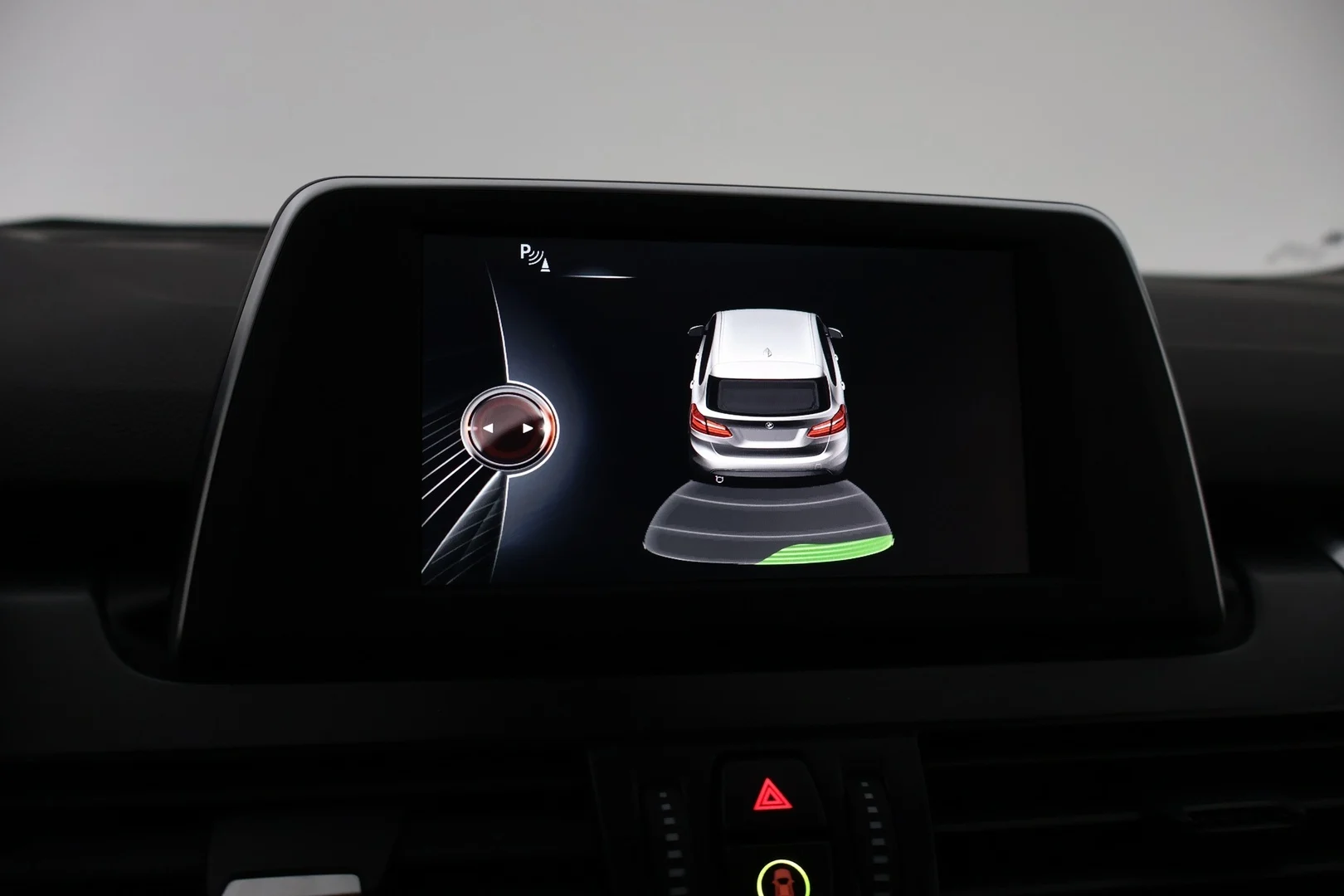 Car Image - 5U9jrrJv3mzmF4vkOO1ZXp