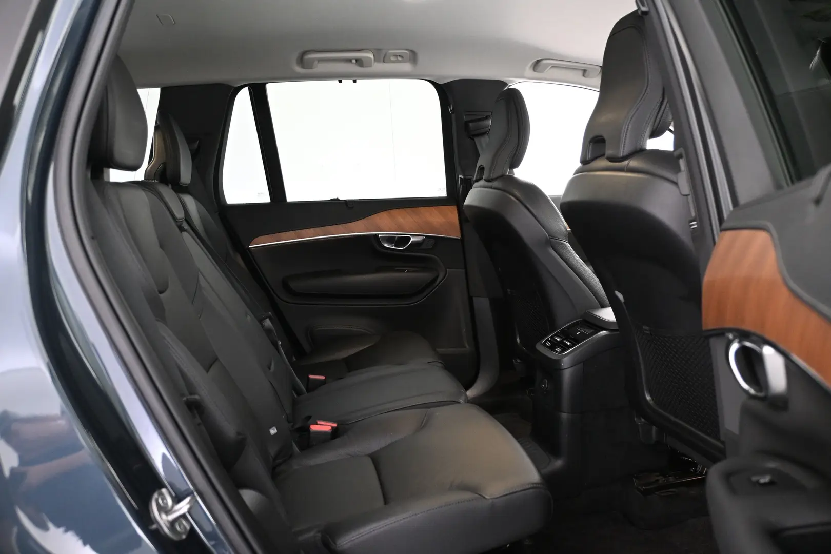 Car Image - 3iKF05N0t3y9cNj3AcmlJr