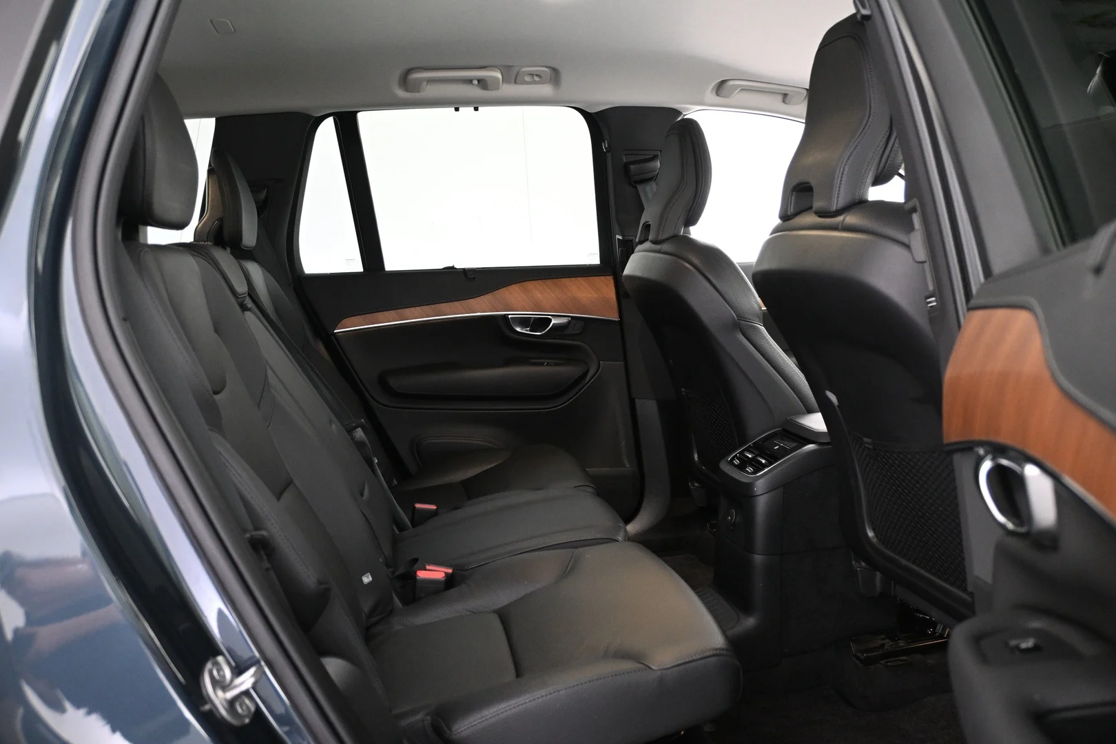 Car Image - 3iKF05N0t3y9cNj3AcmlJr