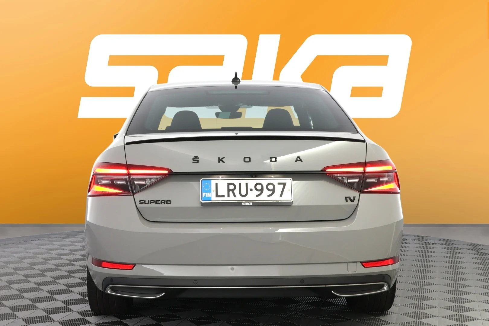 Car Image - 5km0q8TQandejX8AowCNWD