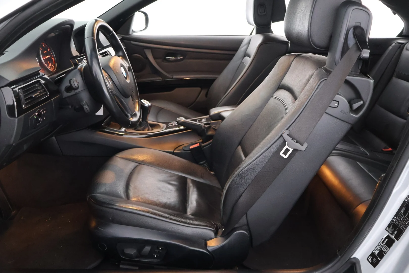 Car Image - 7Gk9fYedStegE5u9fXFx8S