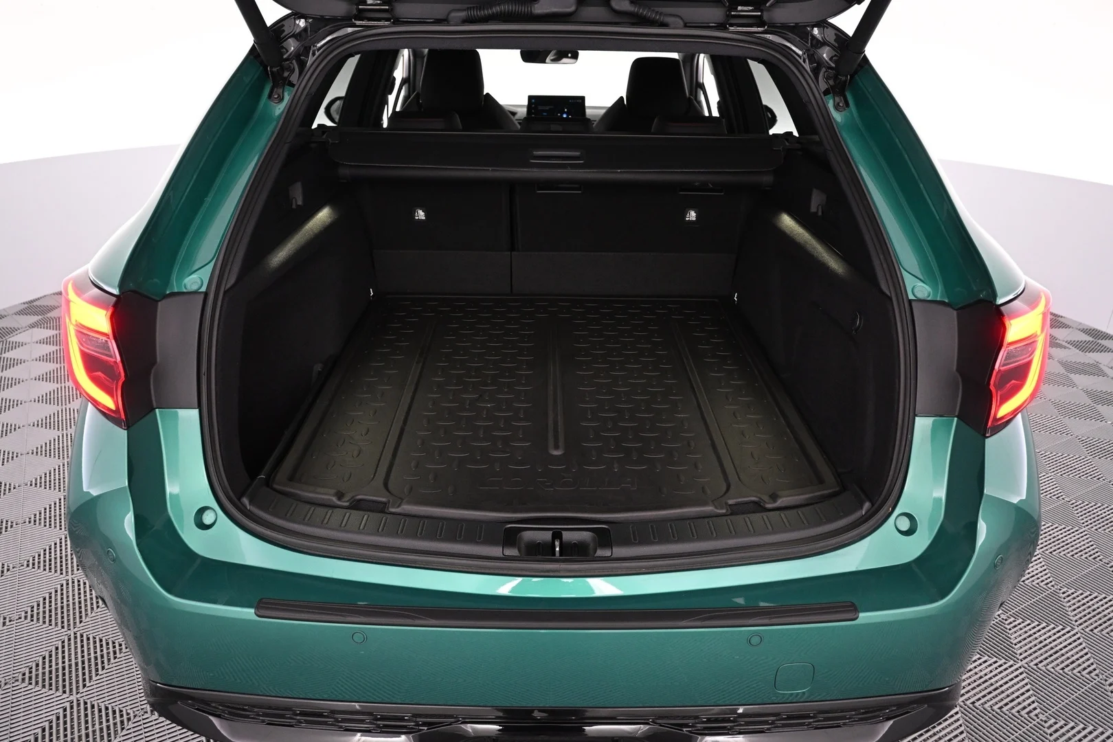 Car Image - 6Ttp7Ujq71tTH3qcZYb58k