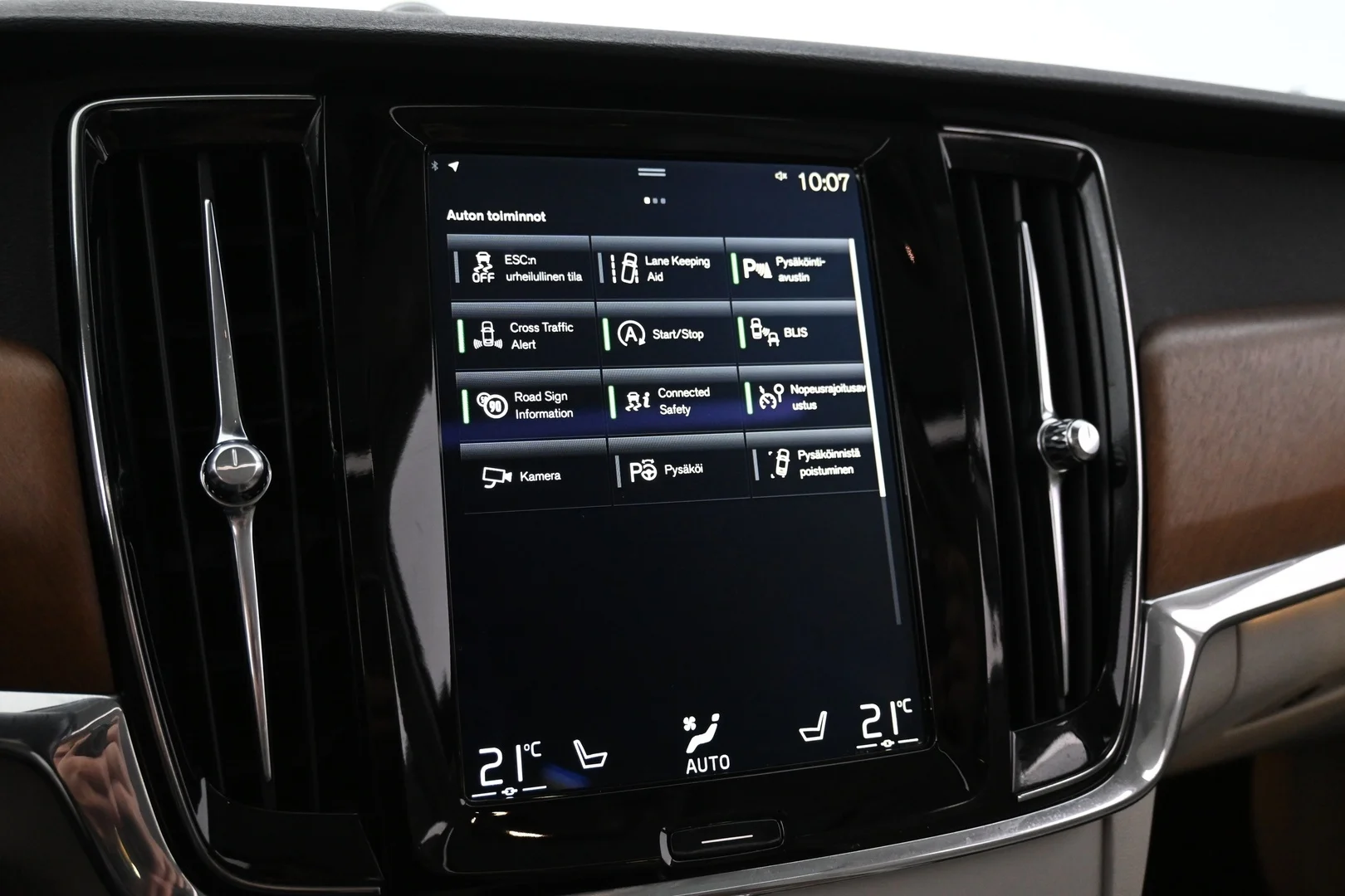 Car Image - 6iwjL8zM5164cbYVqZJ4MC