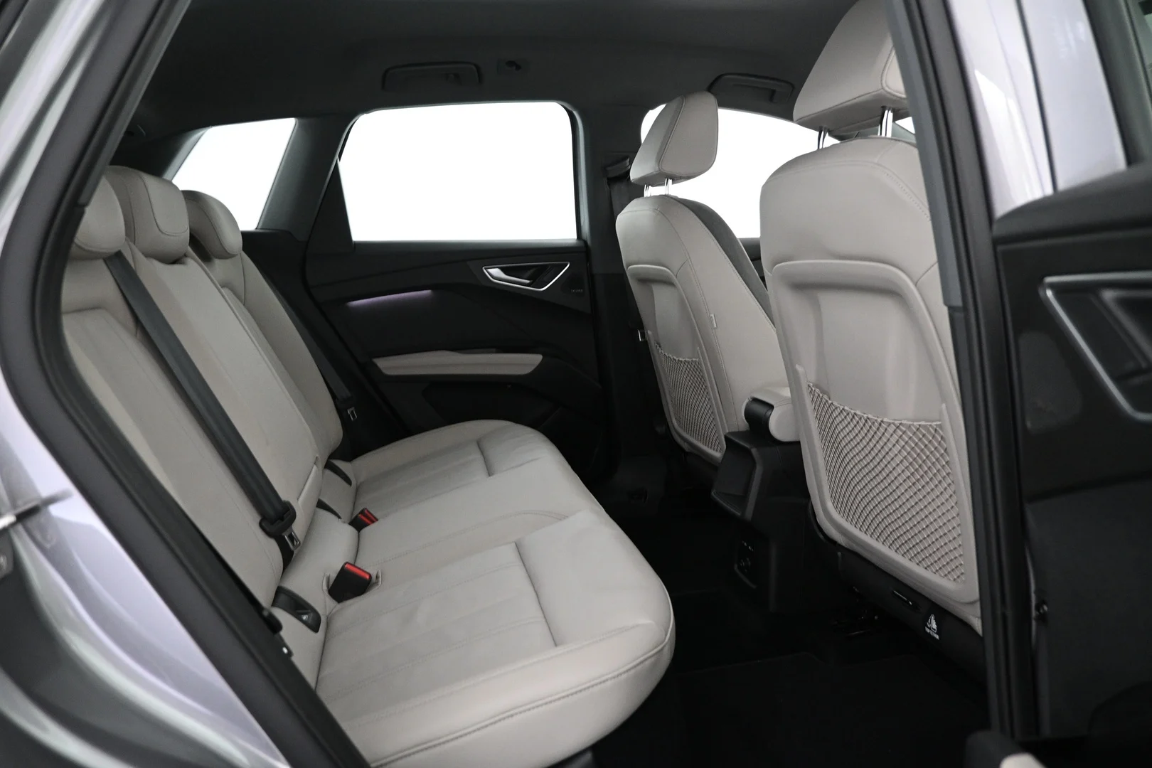 Car Image - 7mKBLblxixj4YSYkFSJbcx