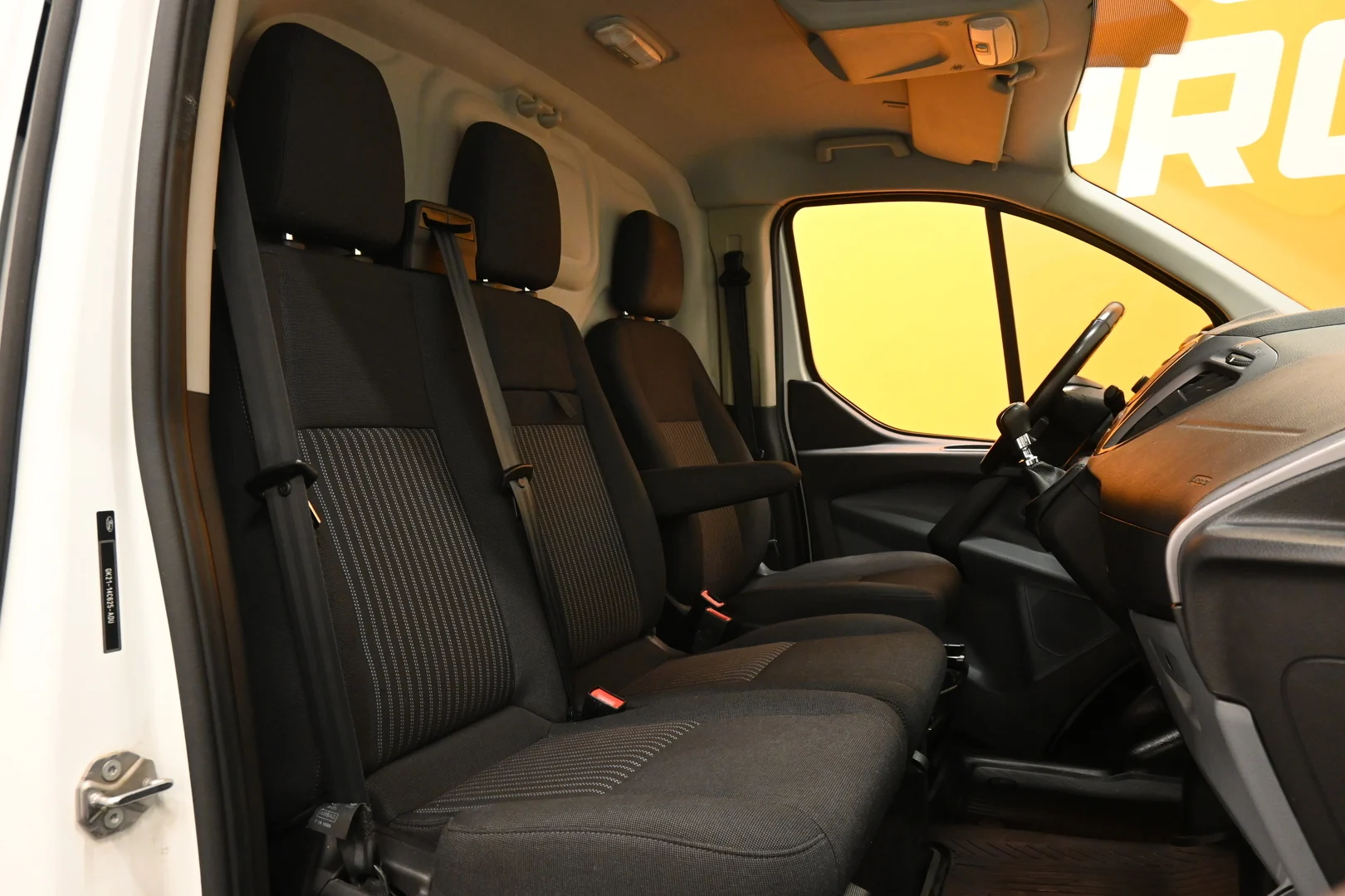 Car Image - 6PjcfuR6LS7WgExzchcFUE