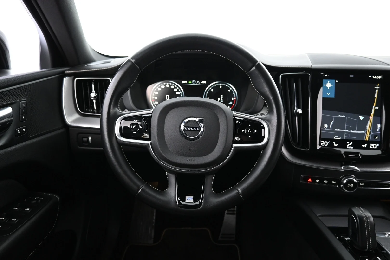 Car Image - 6uHZM9O9UySMNbBpyuRjD1