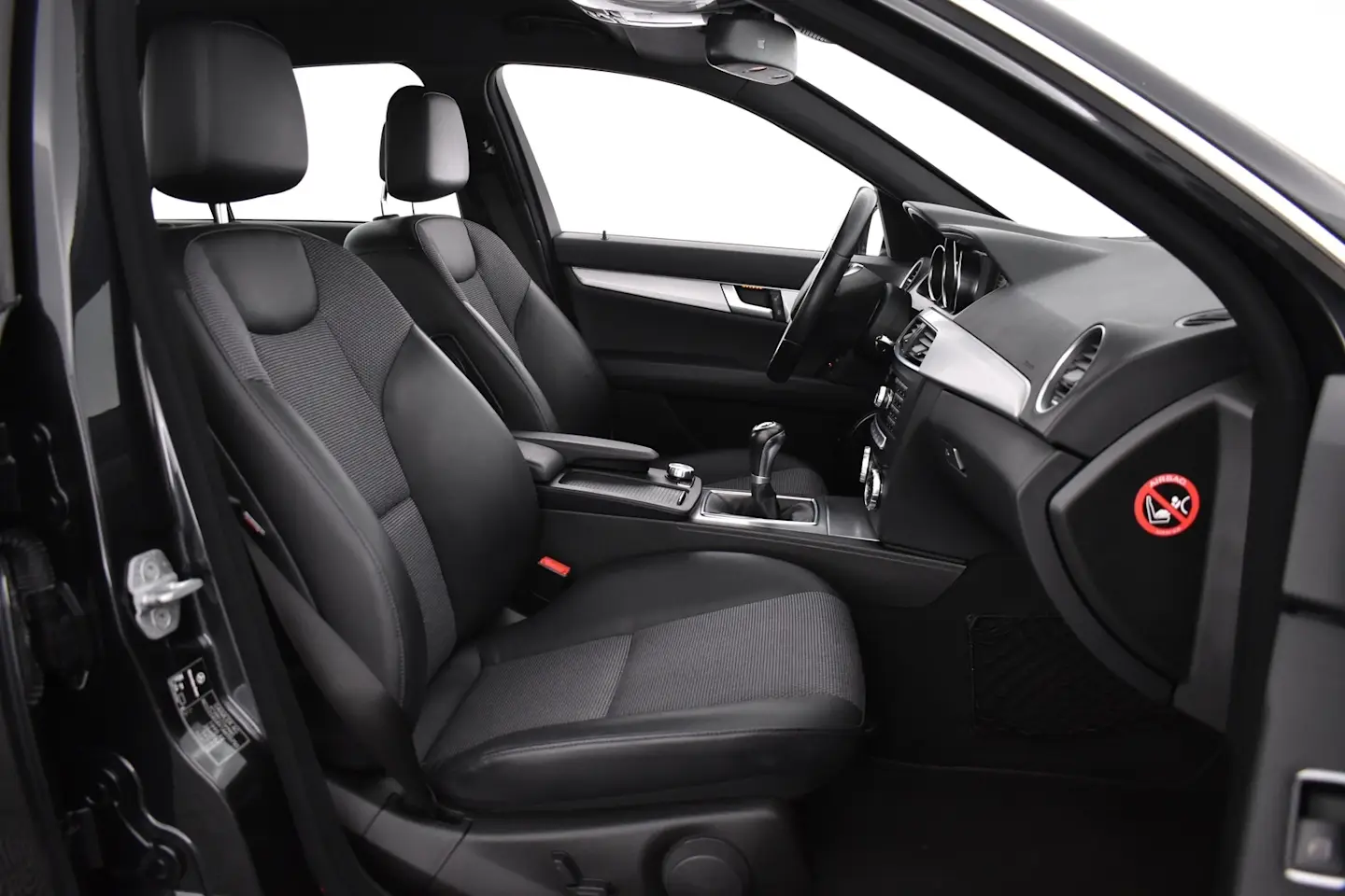 Car Image - VRYdRN7uAi0L3xnt3kAJz