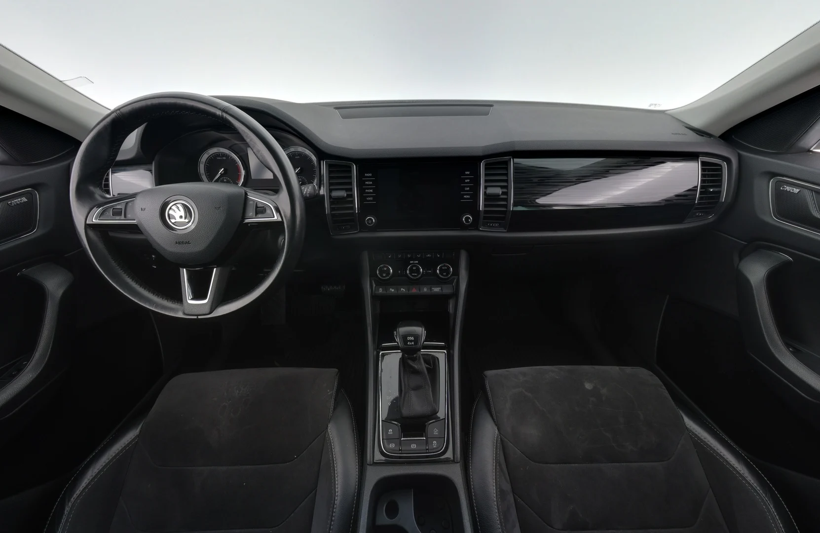 Car Image - 2b6kBY70QkFXrlary0dVQG