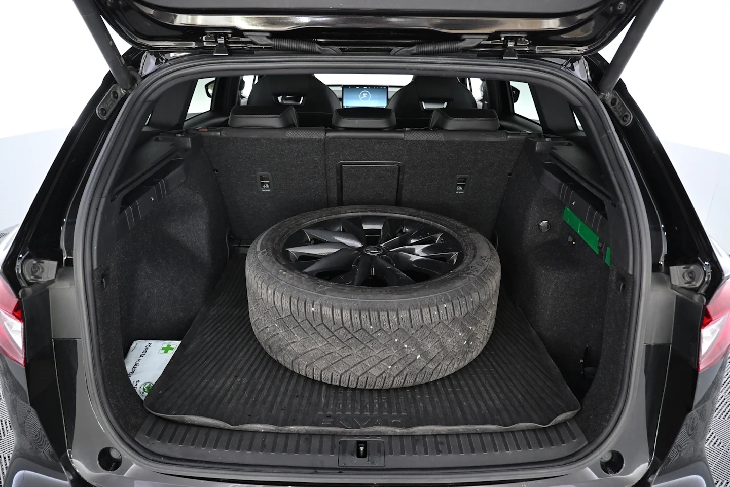 Car Image - 5MFQQlVuCvIGzN1RT7m8t9