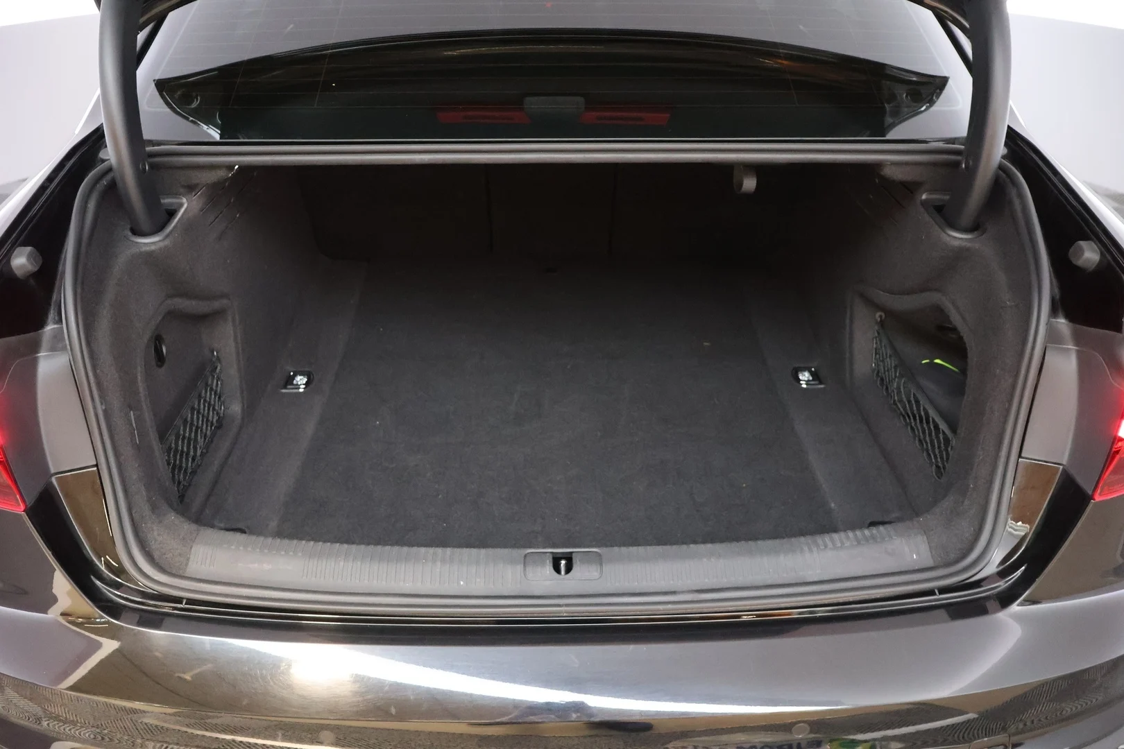 Car Image - 2G9hUF7RGBNRJnRknUBD6w