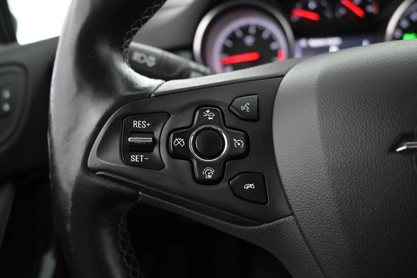 Car Image - 3cJPcW7OvdJ8WIvZmuA3St
