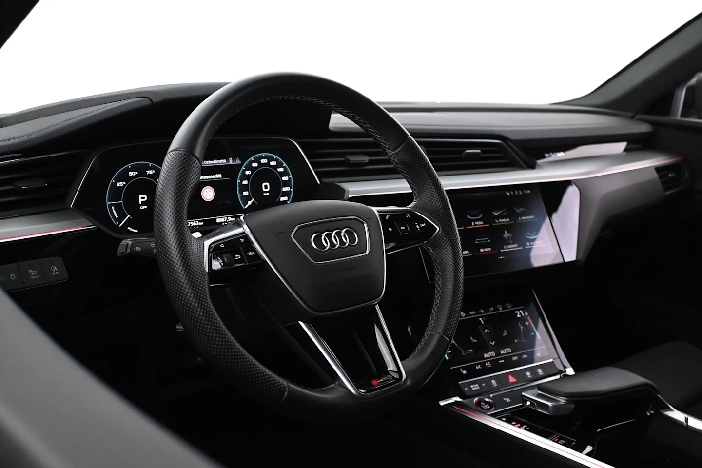Car Image - 1GyNuTq3Dzl5utxZIqqOyl