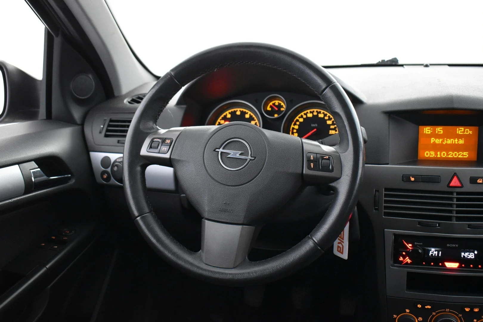 Car Image - 2r2wgVwX2FohgGupuFQHdN