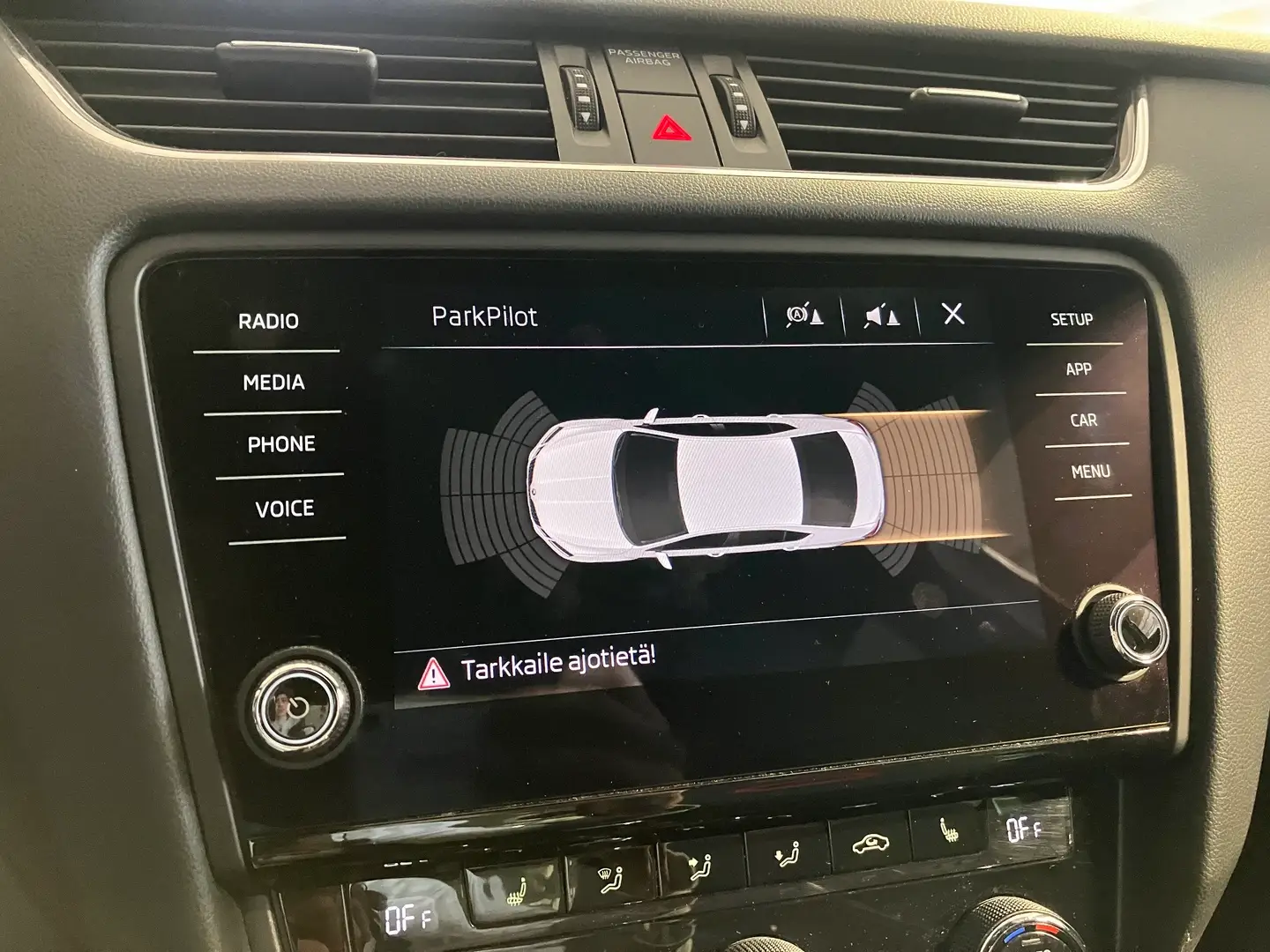 Car Image - 3MGzJsvGlkVOrc7hf8gCWB