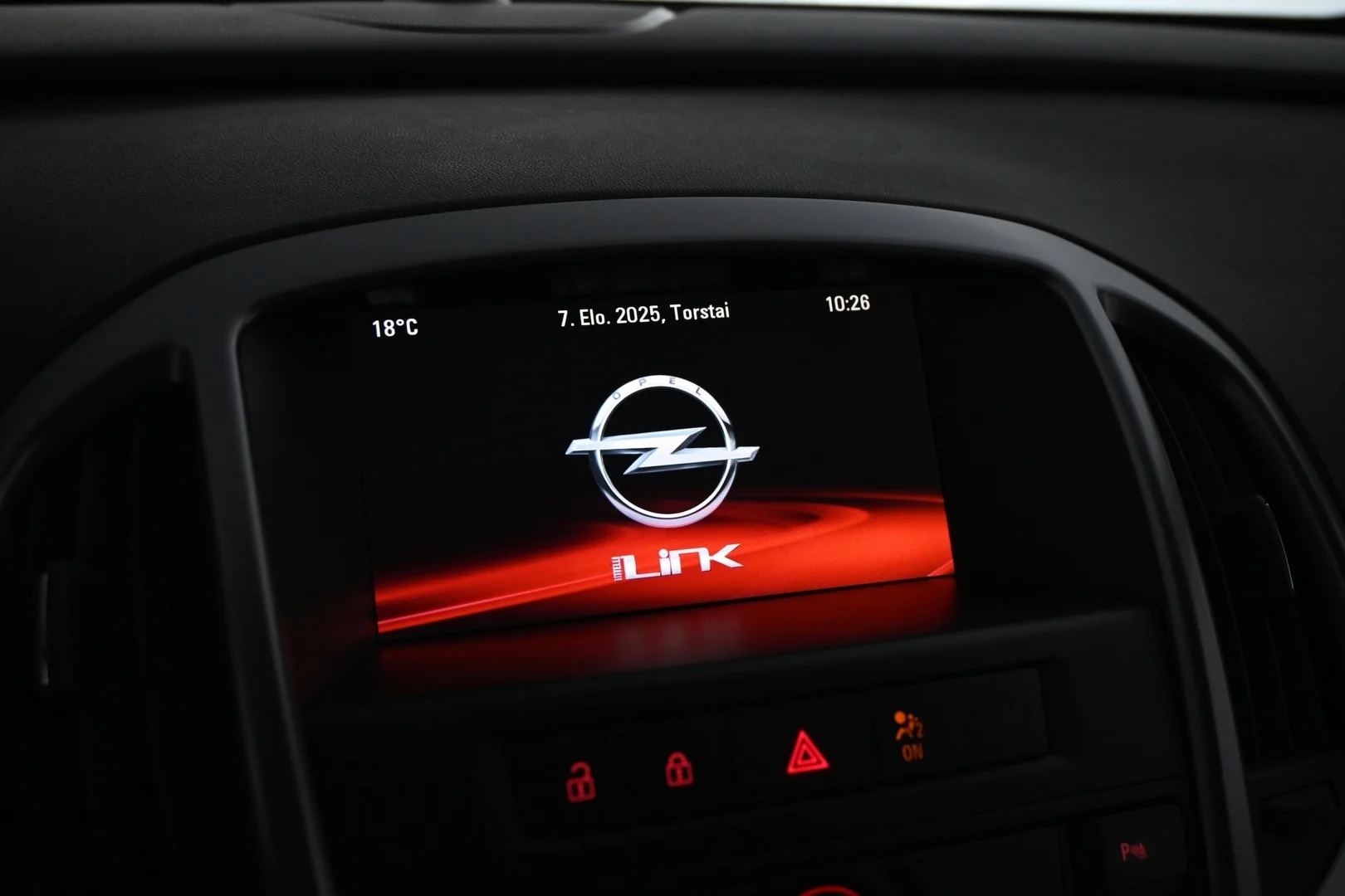 Car Image - 3IqU0wE6nsYtq7qc3eRSNm