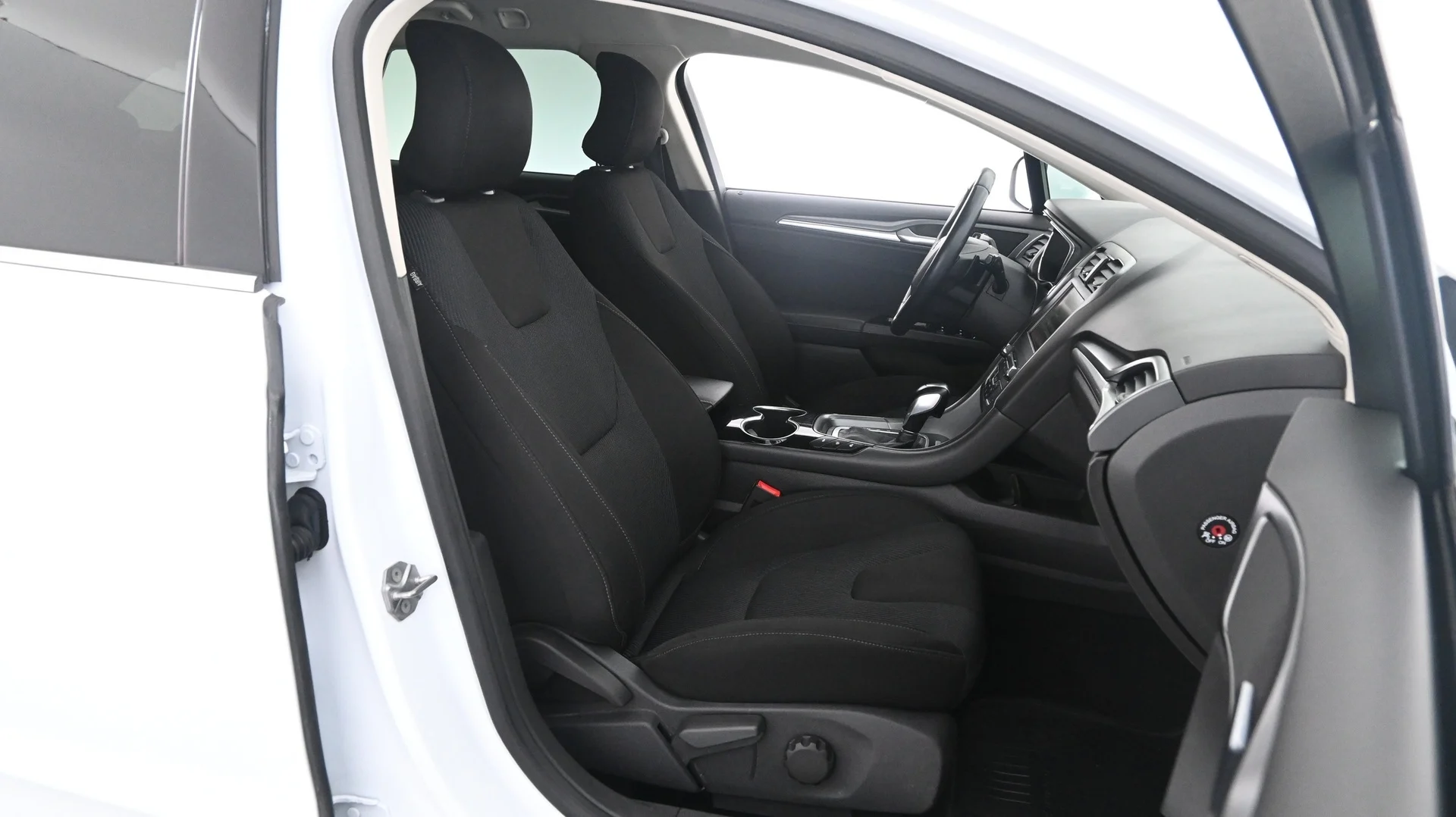 Car Image - 7yA7VA8Bbn4rVu1MrfO4Go