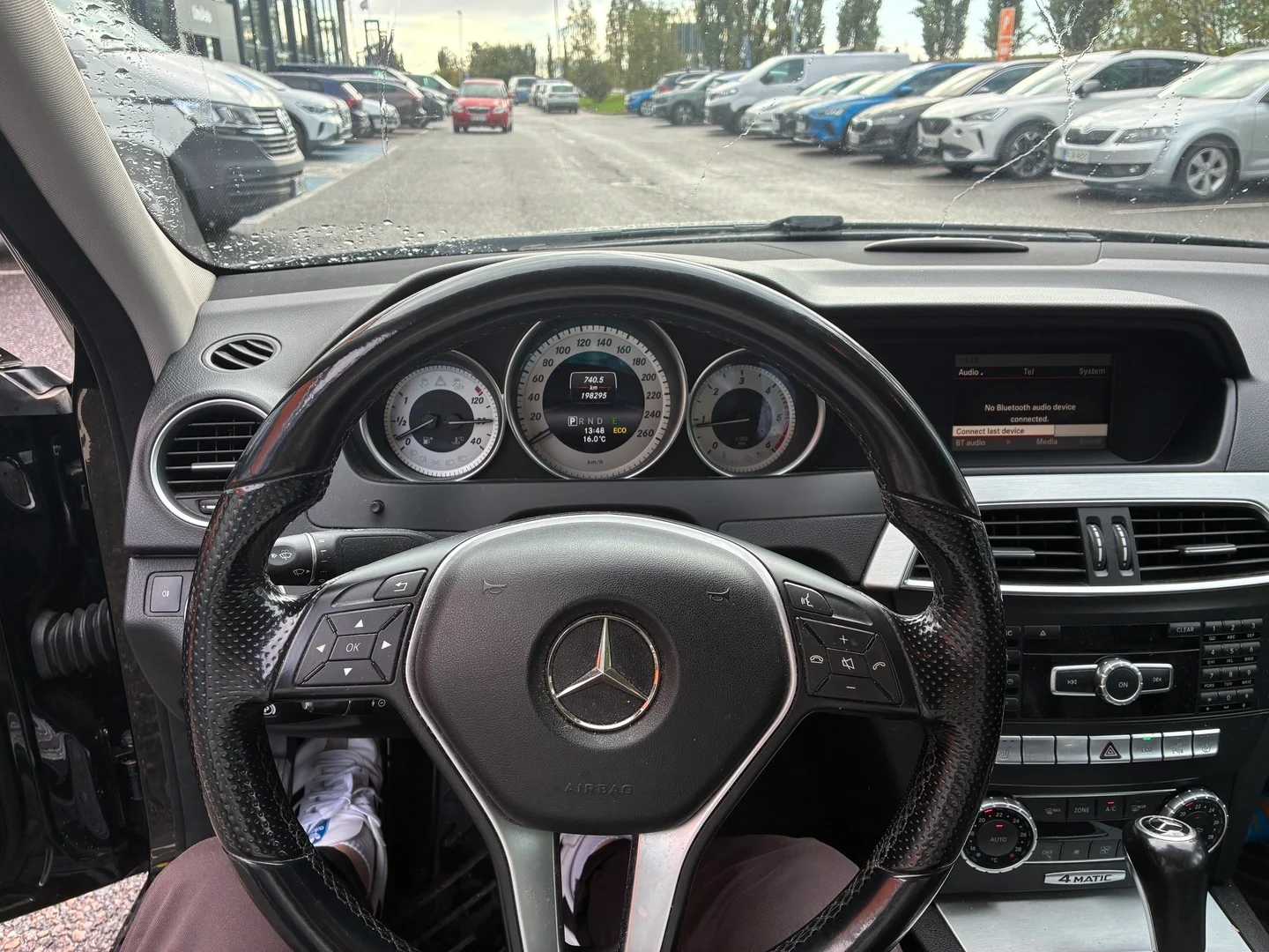 Car Image - 3PtrL8YMD5yzraI6gcfJ5a