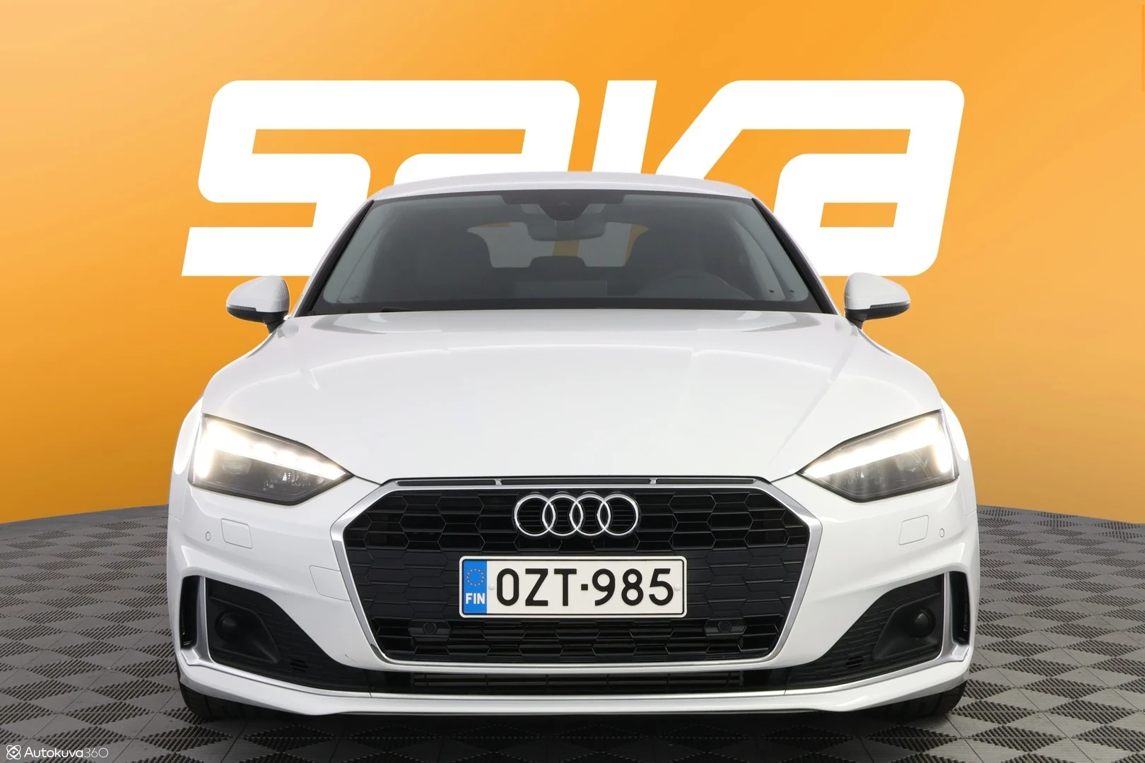 Car Image - CyON9JVkT6UArbJUaSfIK