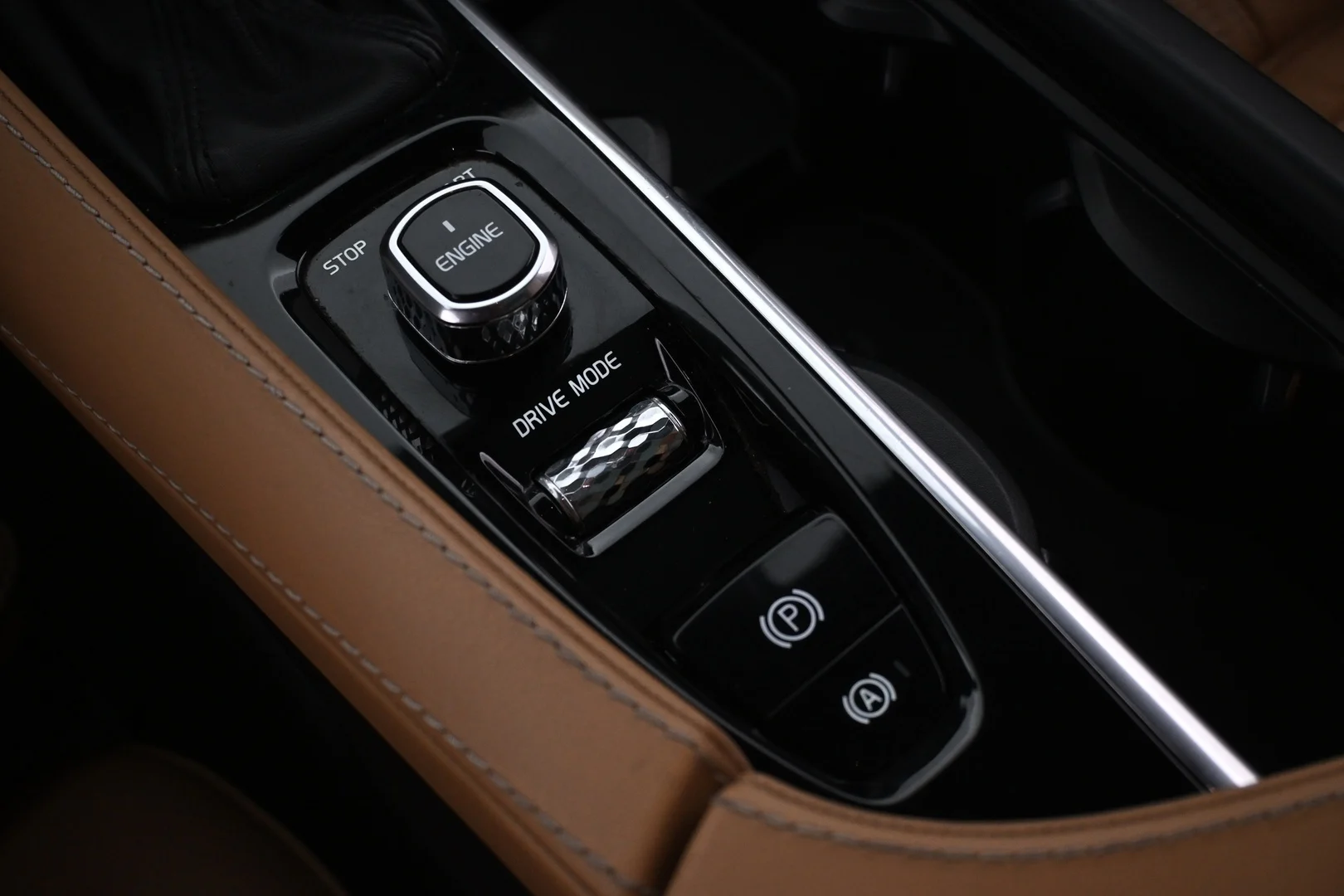 Car Image - 2kLJpdTRPefS0qQVbxAGRg