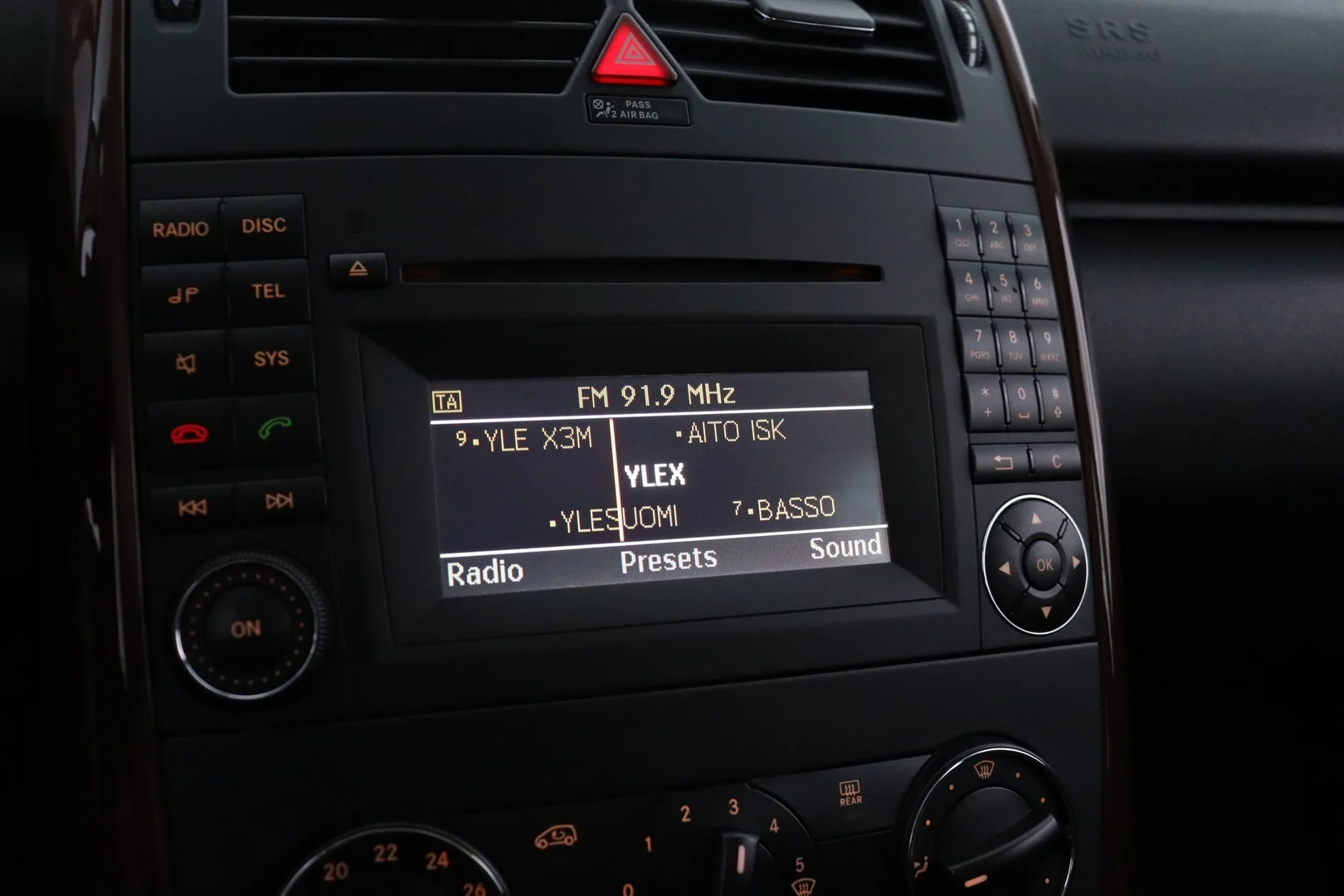 Car Image - 4RRlpbkpJmy4lsslzc40DC