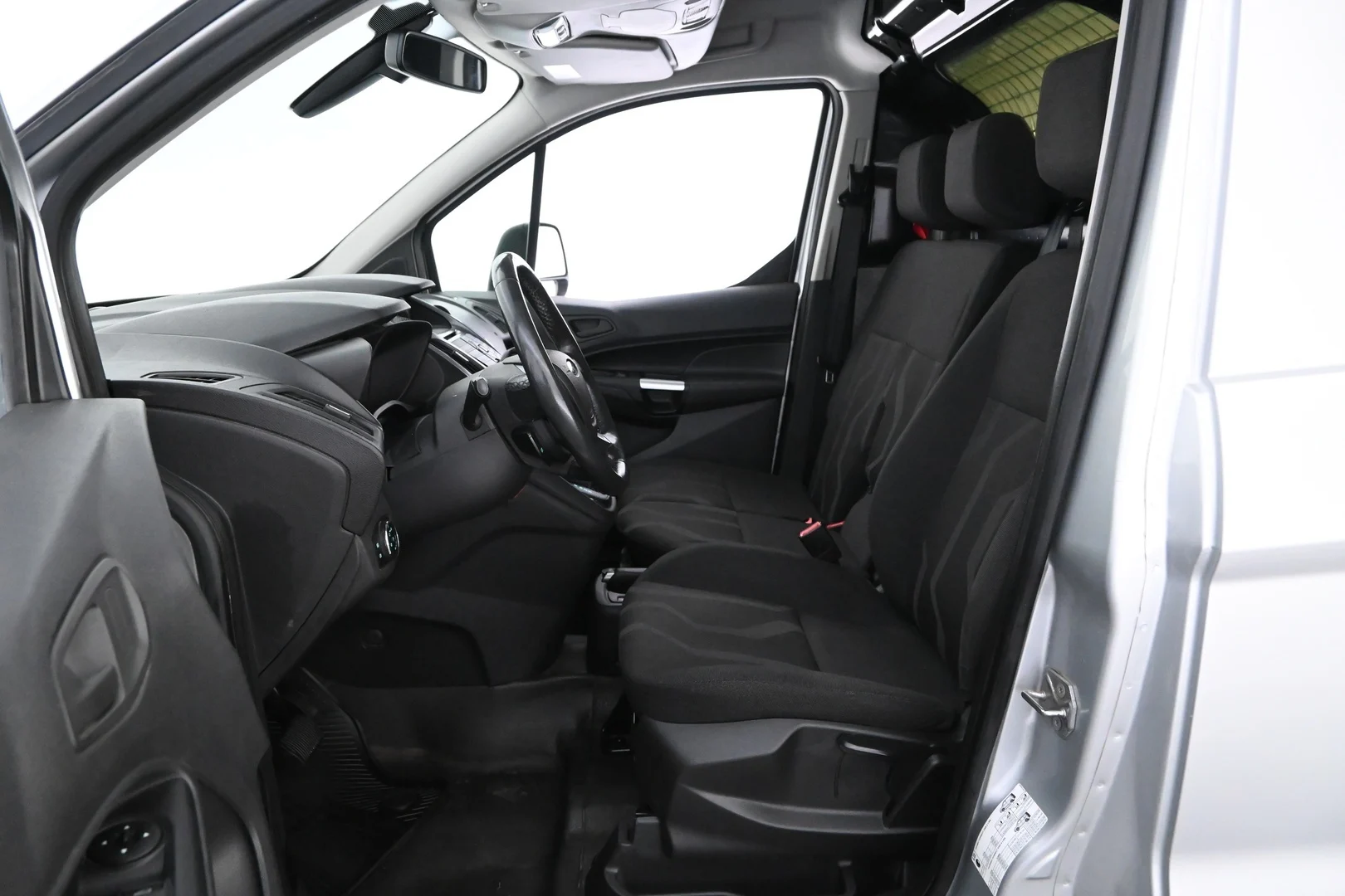 Car Image - x4MdXSkkFNh1zgKCjJp1a