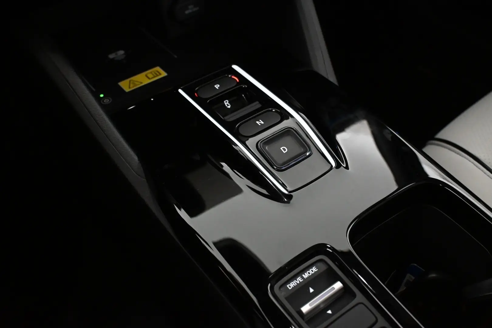 Car Image - 1X89ZjuUb4b2kIugOrbgdp