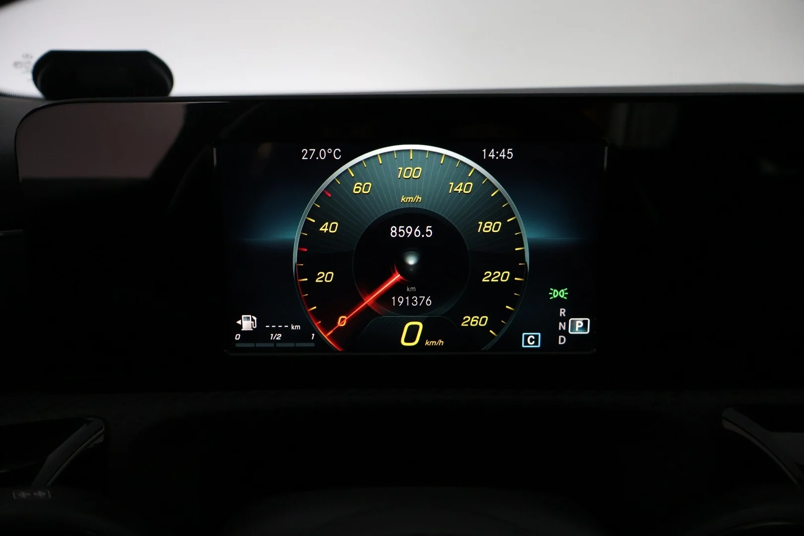 Car Image - hrM2KJwRO1xD3bVzeC21L