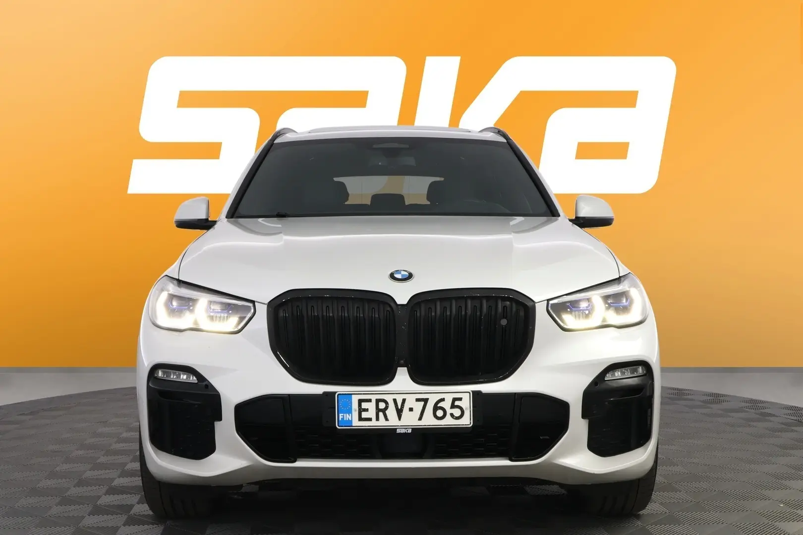 Car Image - Sv62XHijIJm7wCdT6iU6F