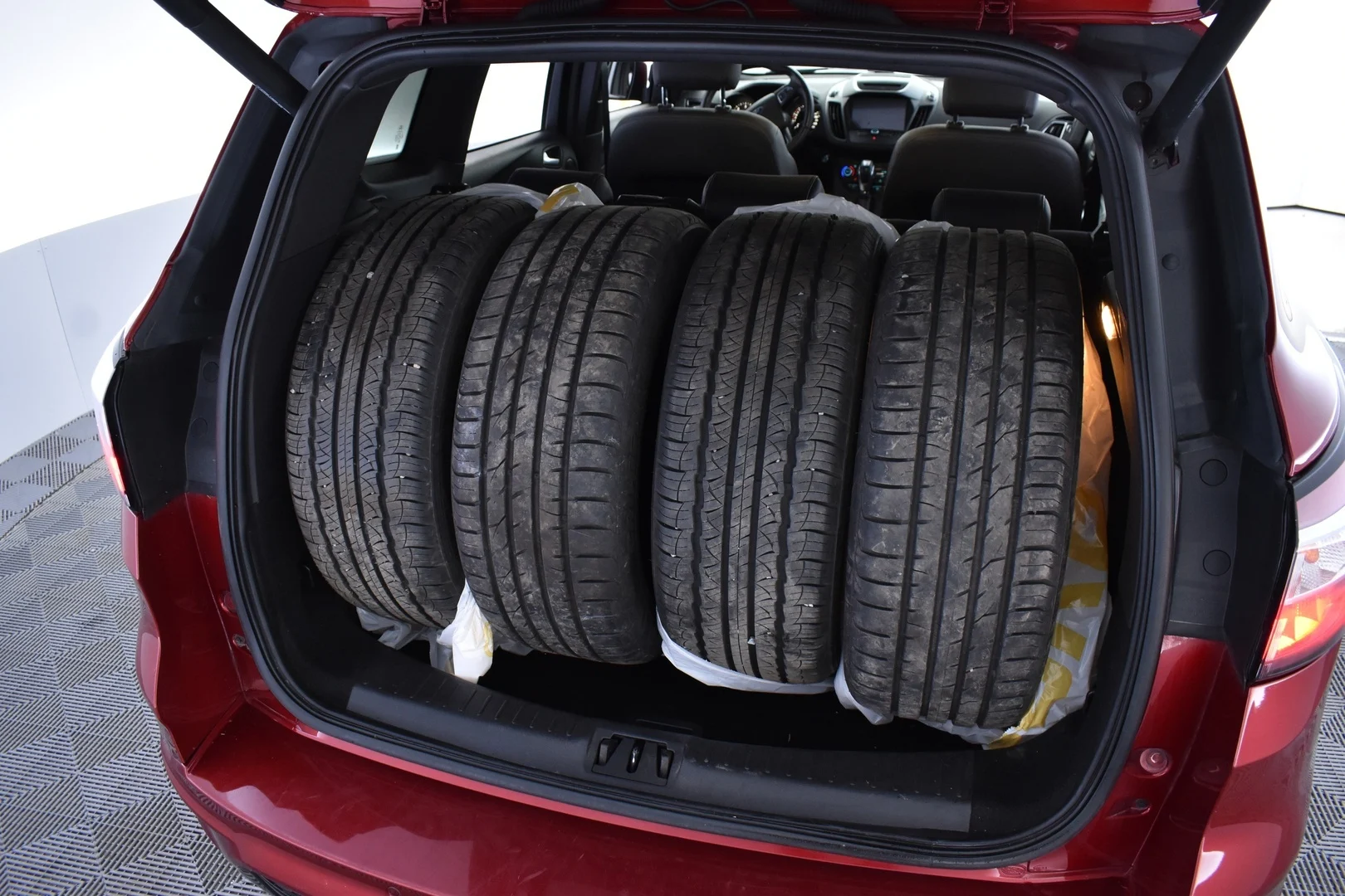 Car Image - D6L8ij7LHRuCu5r43LorN