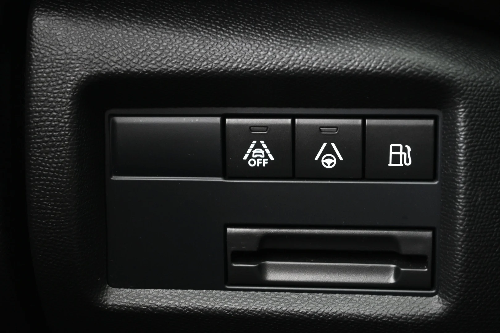 Car Image - 1lCcYeQlJ2DGCmHfReunKA