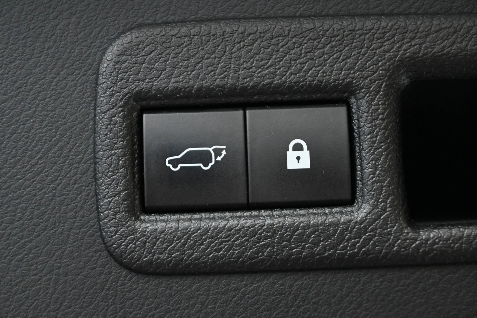 Car Image - 7u3kVdiOJfti4Pot6Y9VXQ