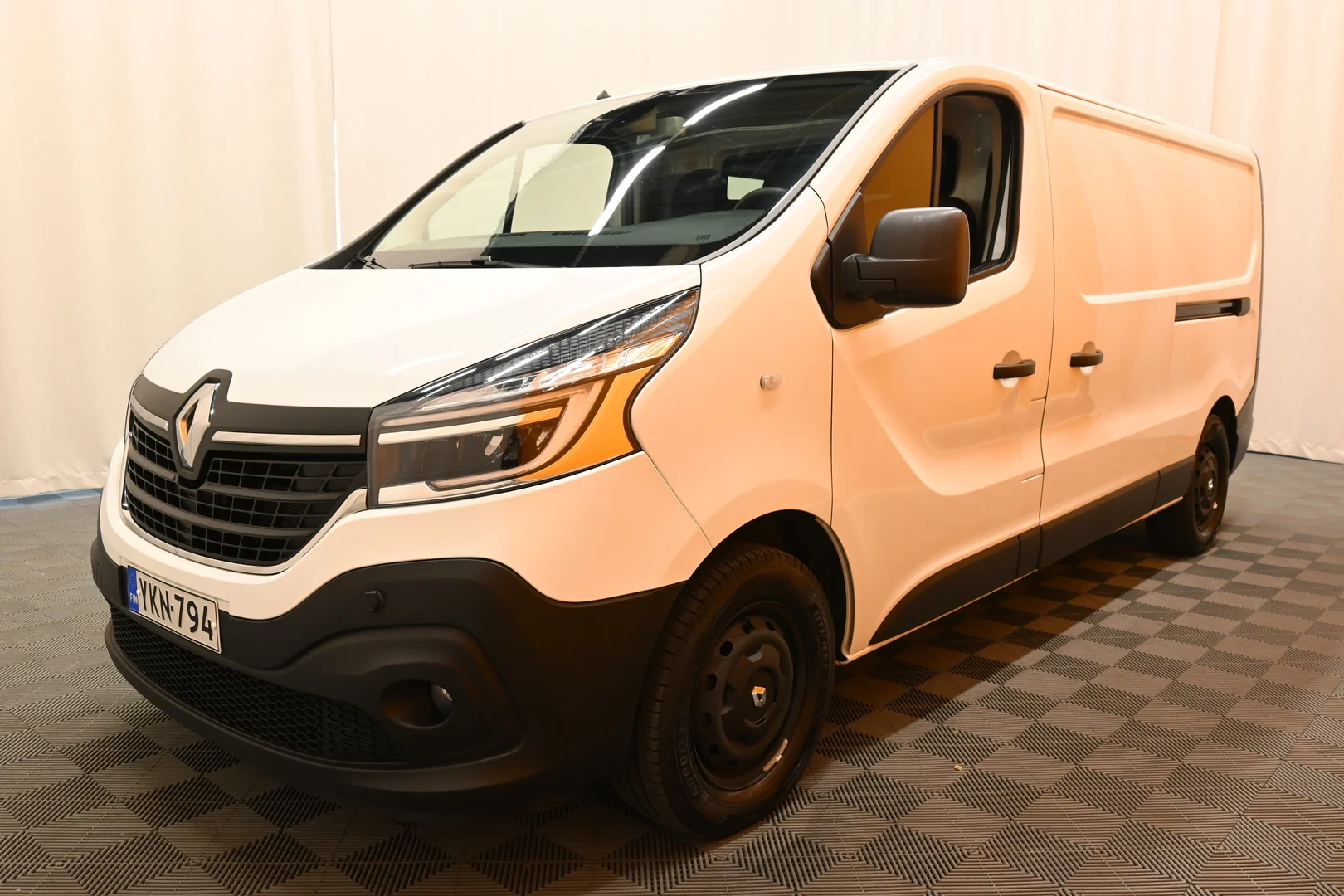 Car Image - 2t5zMWRSqUoCCn6Ni63Wtc