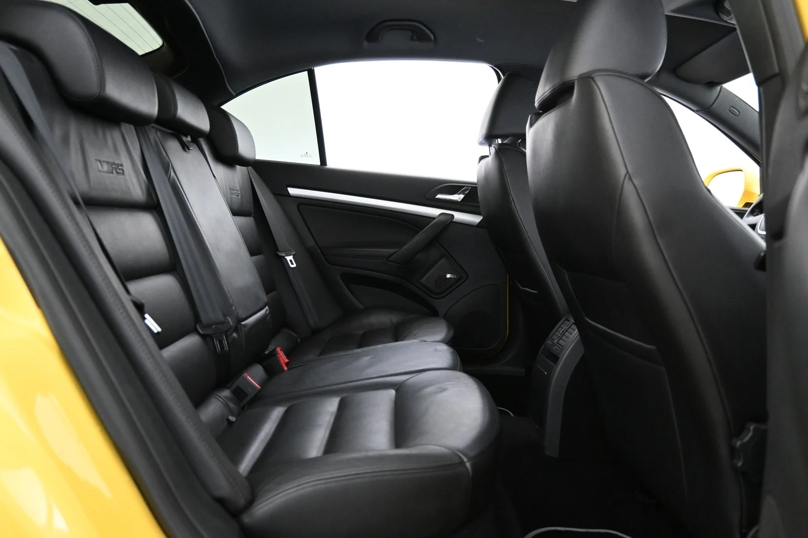 Car Image - 2MP7d3mVgVL2FklkZ4D1Bn