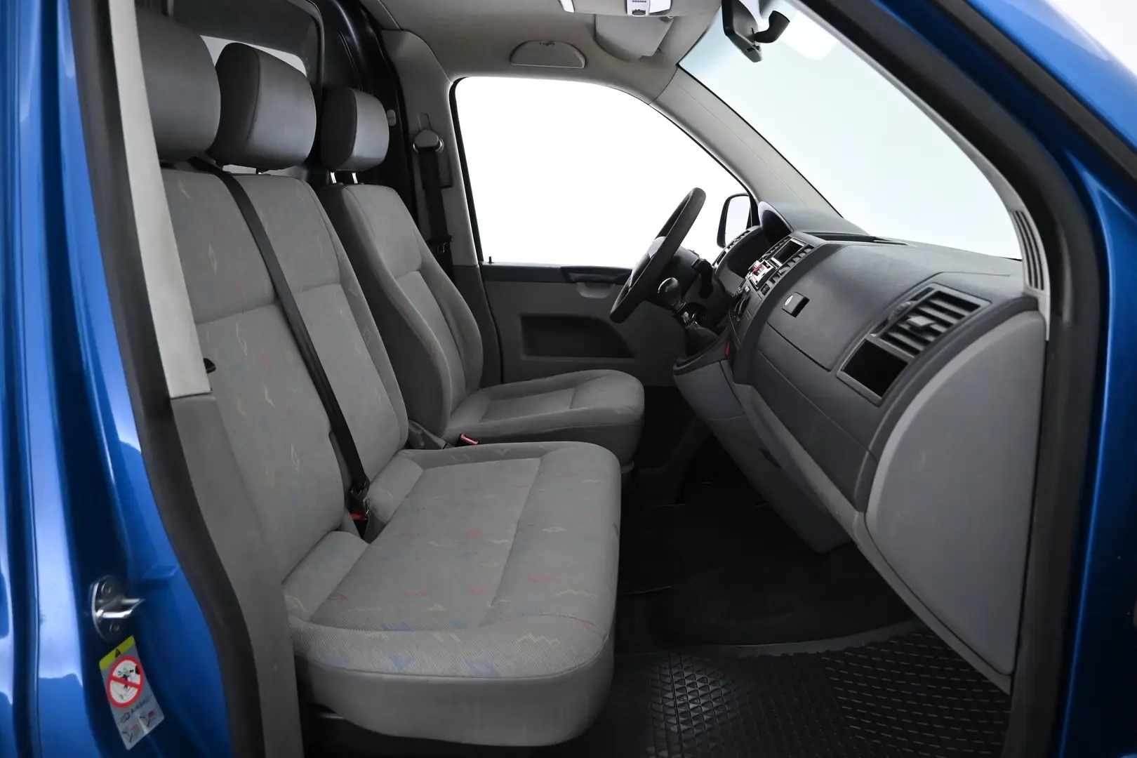 Car Image - 1cV7FKw9mDklFmOv0yuA2j