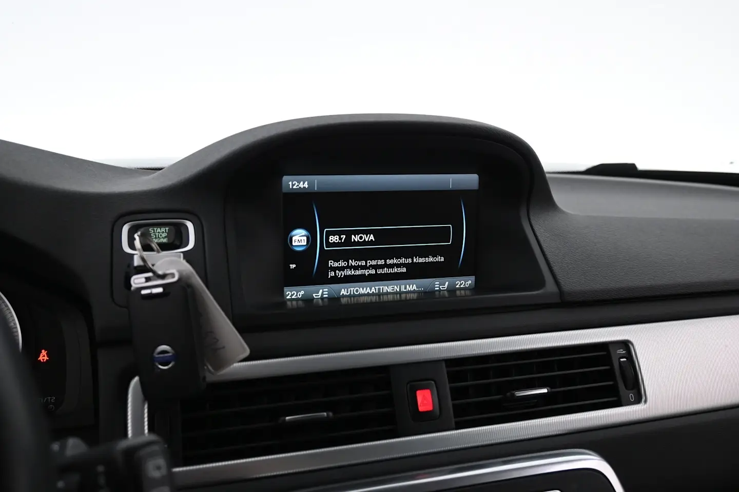 Car Image - loXMVxXNYfpdl15HujUSy