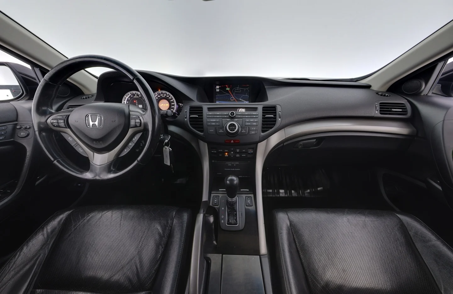 Car Image - 4k7NB2Cdi5NvYmyvvypPX8