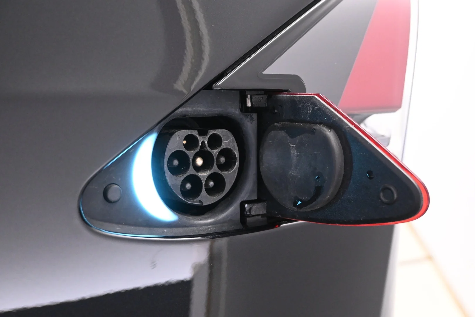 Car Image - 18GjVdIsuCtZ6EjL3hJvTT