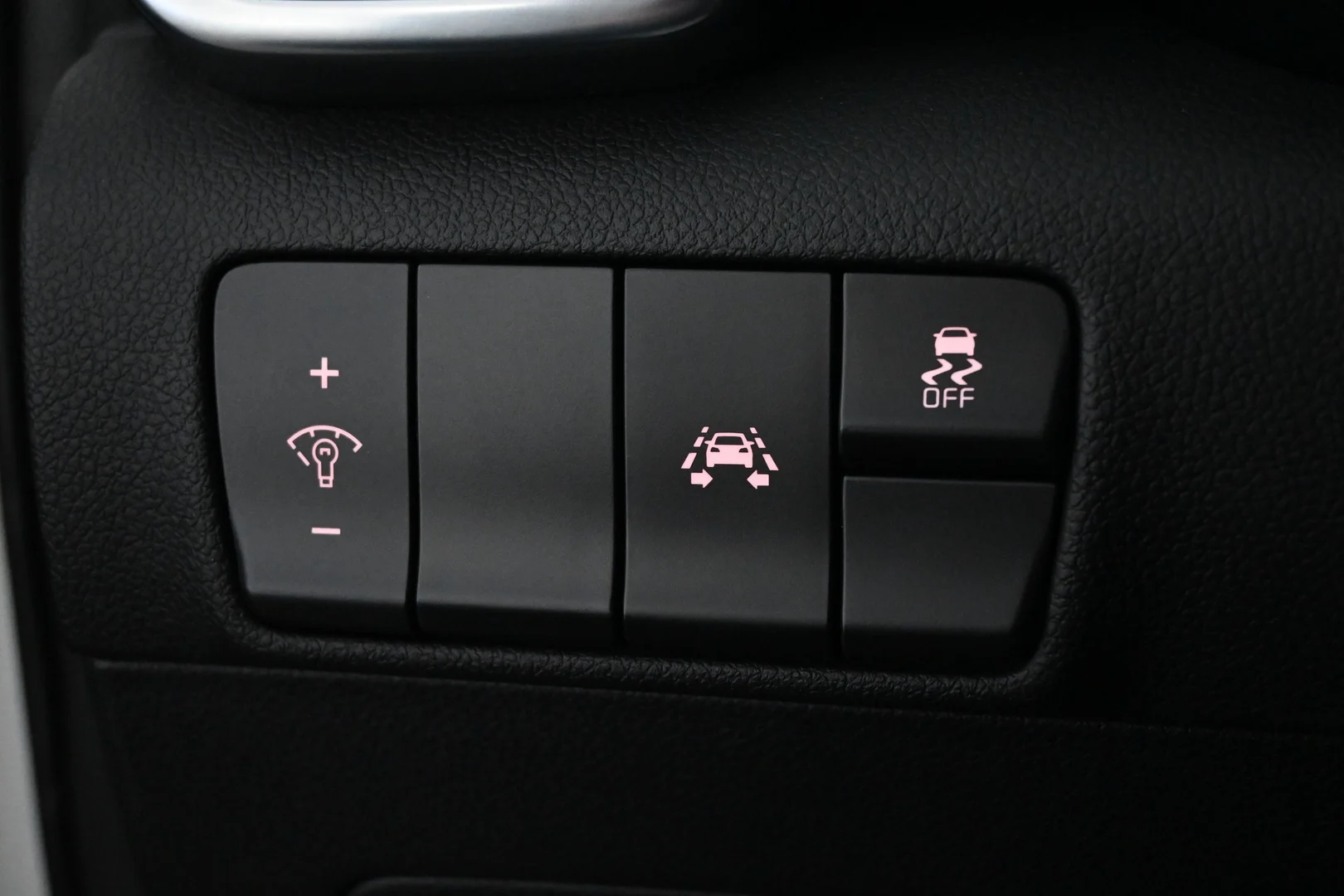 Car Image - 41gk8OyZEOoQEBfnRYl8gZ