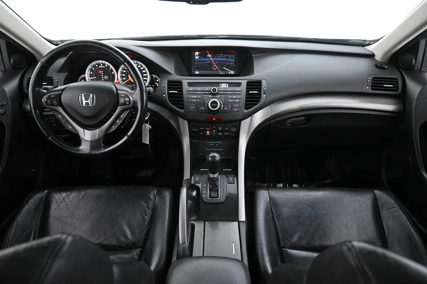Car Image - 4k7NB2Cdi5NvYmyvvypPX8