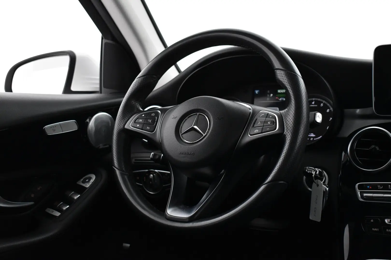 Car Image - 7pOHtxVqaz1Y5jkVuSrFdQ